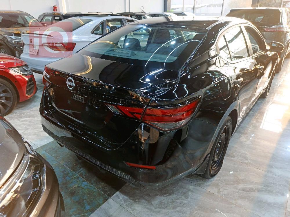 نيسان سنترا